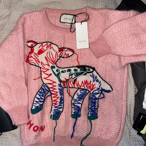 Gucci Pink Sweater with Embroidered Animal Design